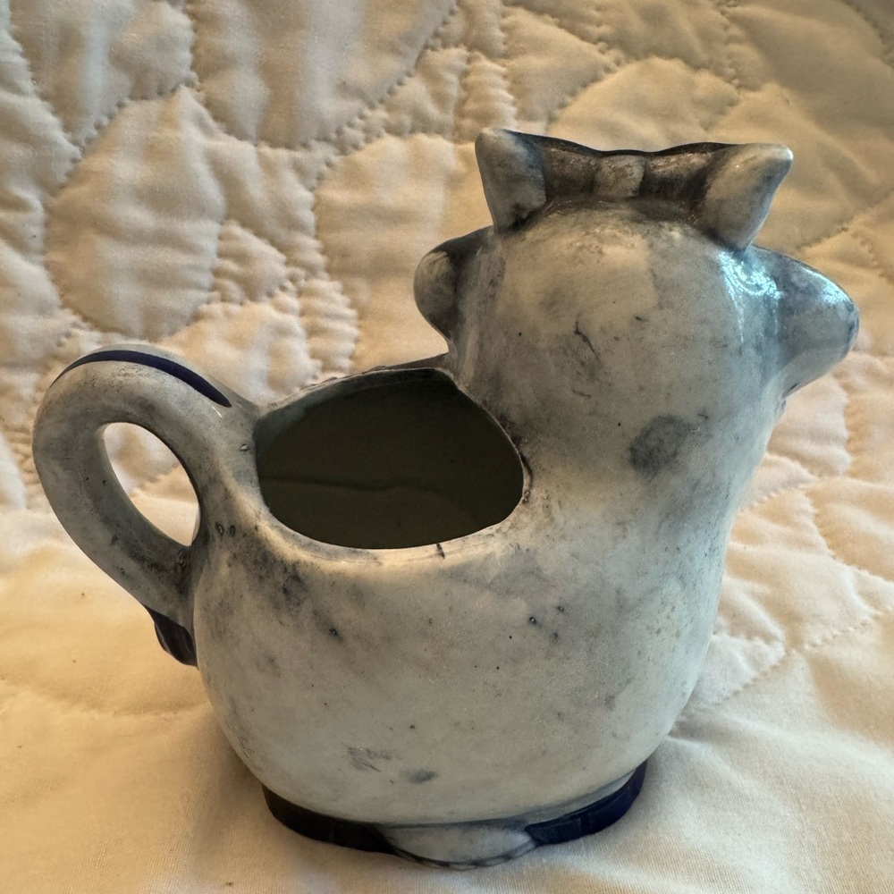 Charming Blue and White Ceramic Cow Creamer Set - Picture 3 of 8
